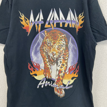 古着 used　DEF LEPPARD デフレパード　半袖バンドプリントTシャツ　カジュアル　ヒョウ　黒　クルーネック　Lサイズ
