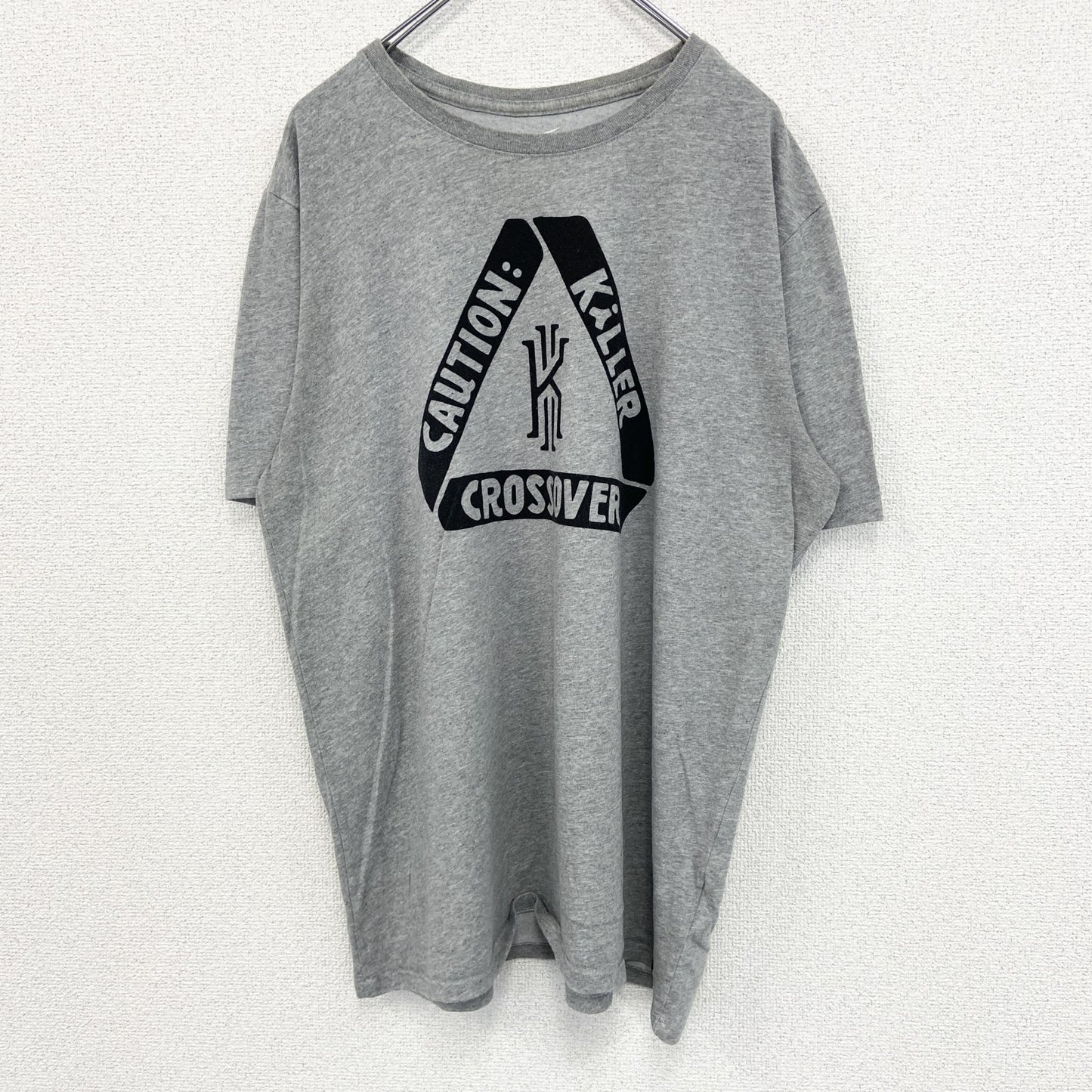古着 used　NIKE ナイキ　半袖プリントTシャツ　カジュアルデザイン　スウッシュロゴ　グレー　クルーネック　XLサイズ