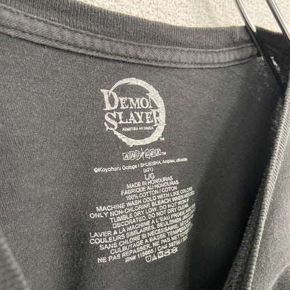 古着 used　DEMON SLAYER　半袖アニメプリントTシャツ　鬼滅の刃　黒　ブラック　クルーネック　レトロ　Lサイズ