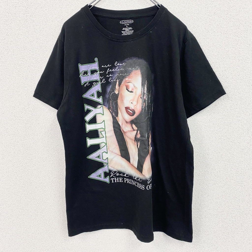古着 used 　半袖音楽プリントTシャツ　アリーヤ　ヒップホップ　クルーネック　黒　ブラック　レトロデザイン　Lサイズ