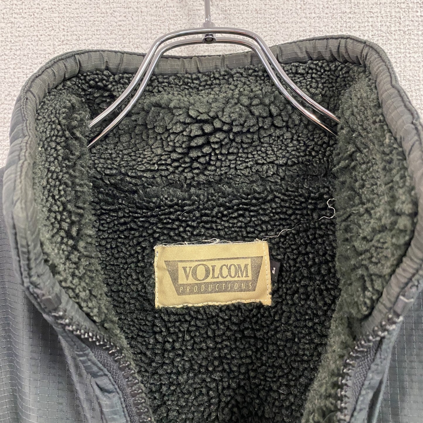 ～90s　VOLCOM　ボルコム　フルジップジャケット　ボアライナー　フェード　デカロゴ　黒　ブラック　Lサイズ