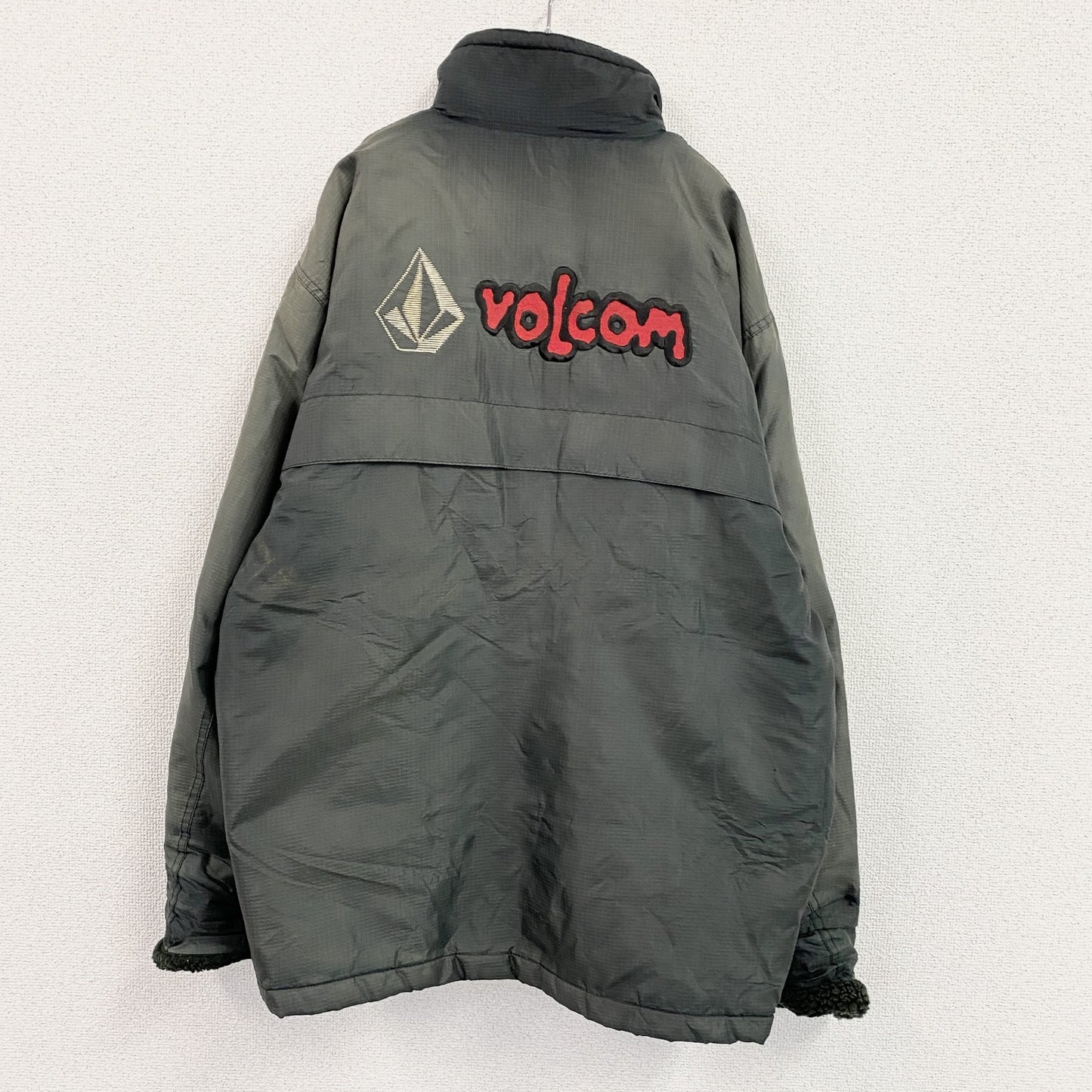 ～90s　VOLCOM　ボルコム　フルジップジャケット　ボアライナー　フェード　デカロゴ　黒　ブラック　Lサイズ