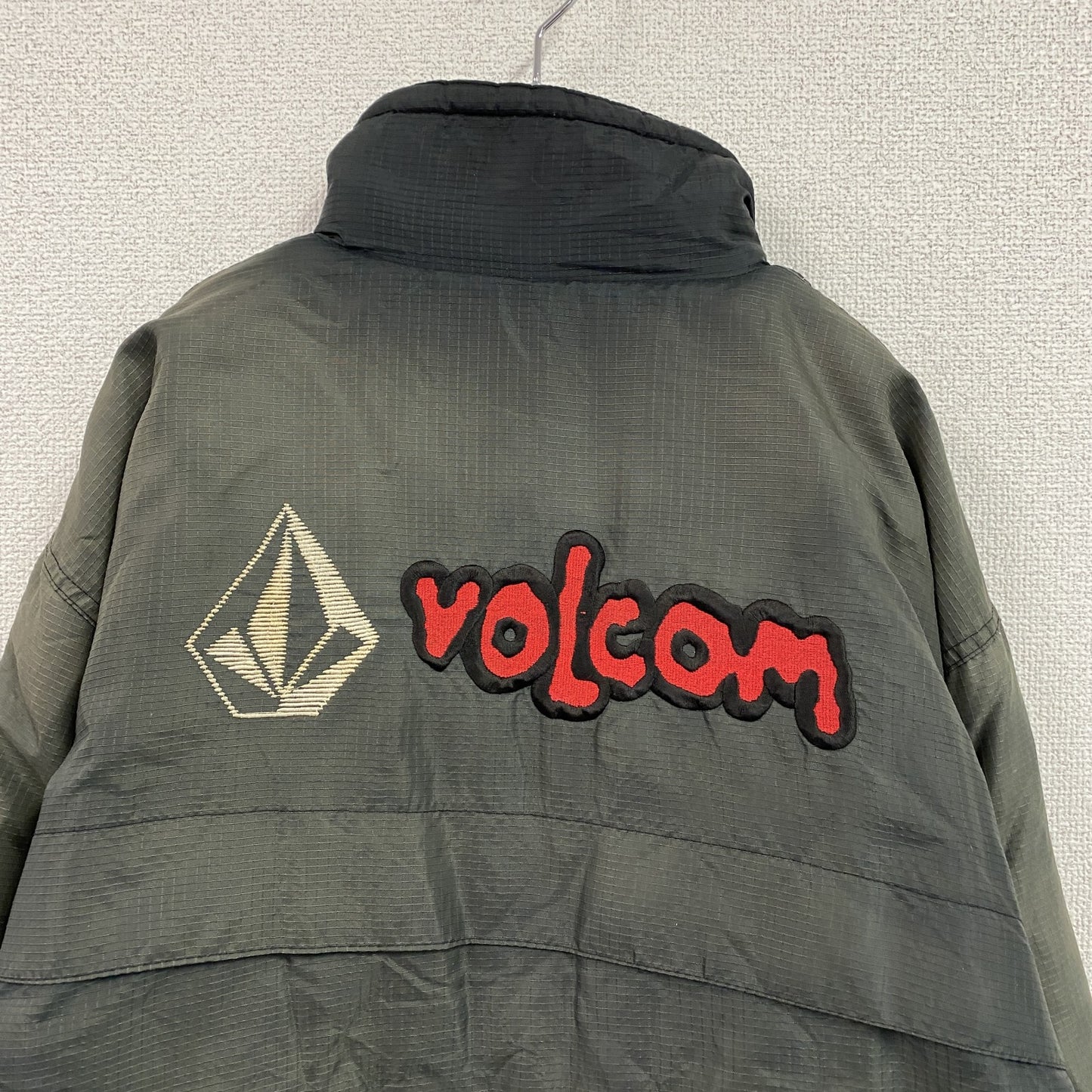 ～90s　VOLCOM　ボルコム　フルジップジャケット　ボアライナー　フェード　デカロゴ　黒　ブラック　Lサイズ