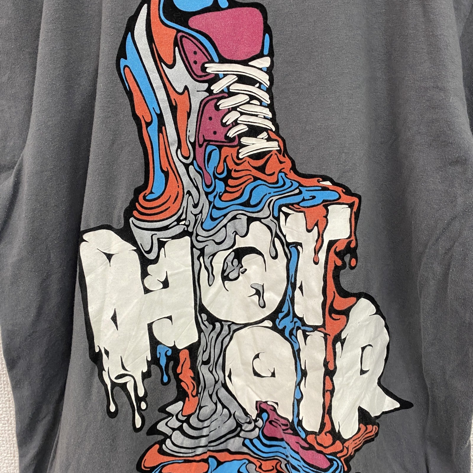 古着 used　ナイキ　NIKE　半袖プリントTシャツ　スニーカー　灰色　グレー　クルーネック　レトロデザイン　Sサイズ