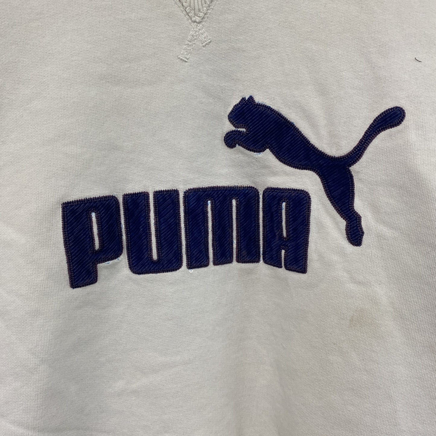 90s　PUMA　プーマ　スウェット/トレーナー　ヴィンテージ　前V　白　ホワイト　Mサイズ