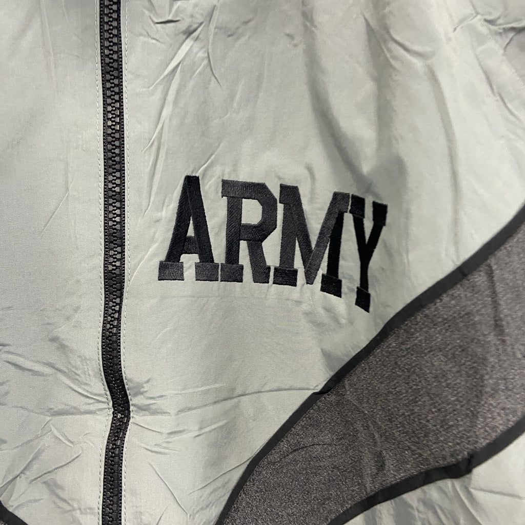 00s　米軍　U.S.ARMY　IPFU　トレーニングジャケット　ナイロンジャケット　ヴィンテージ　灰色　グレー　Lサイズ