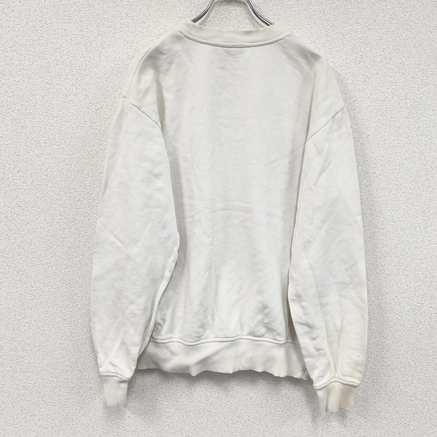 90s　PUMA　プーマ　スウェット/トレーナー　ヴィンテージ　前V　白　ホワイト　Mサイズ