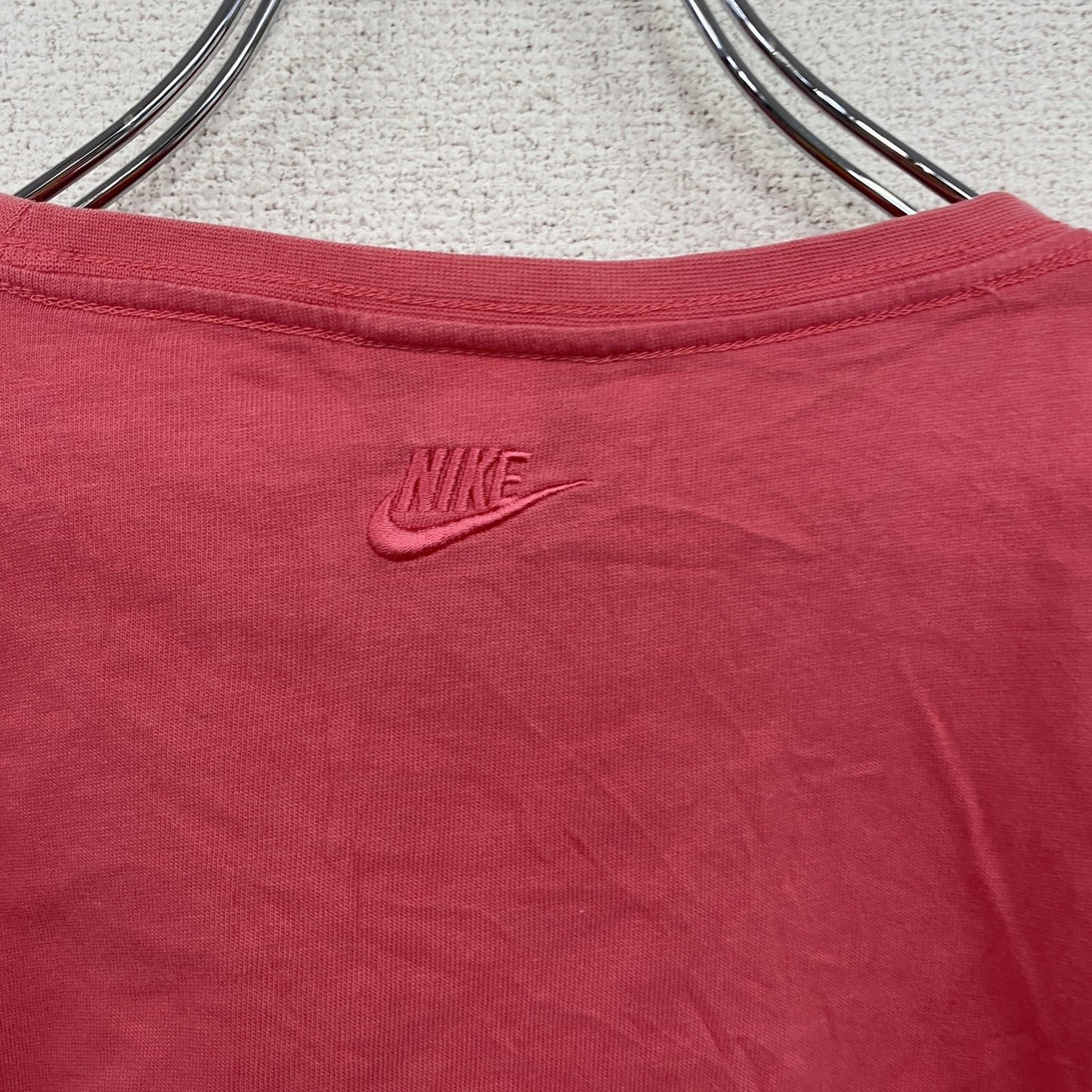 NIKE　ナイキ　半袖プリントTシャツ　ピンク　Mサイズ