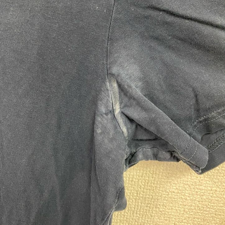 古着 used 　半袖プリントTシャツ　葉っぱ　リーフ　花　フラワー　紺　ネイビー　レトロデザイン　クルーネック　XLサイズ