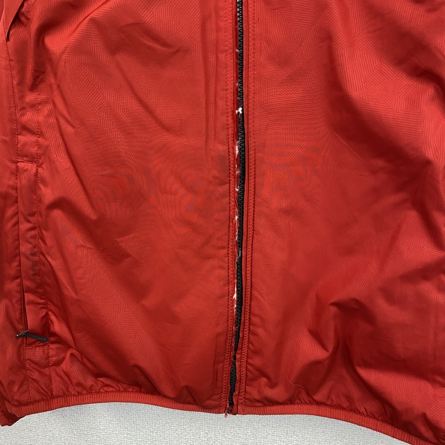 NIKE ACG　ナイキエーシージー　フルジップフリースジャケット　リバーシブル　黒　ブラック　赤　レッド　Mサイズ