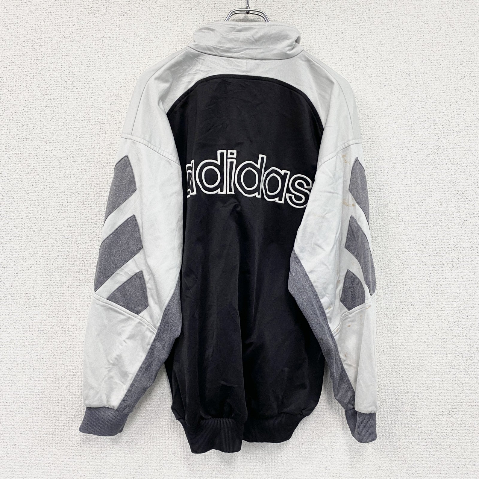 90s　adidas　アディダス　トラックジャケット/ジャージ　ヴィンテージ　黒　ブラック　Lサイズ