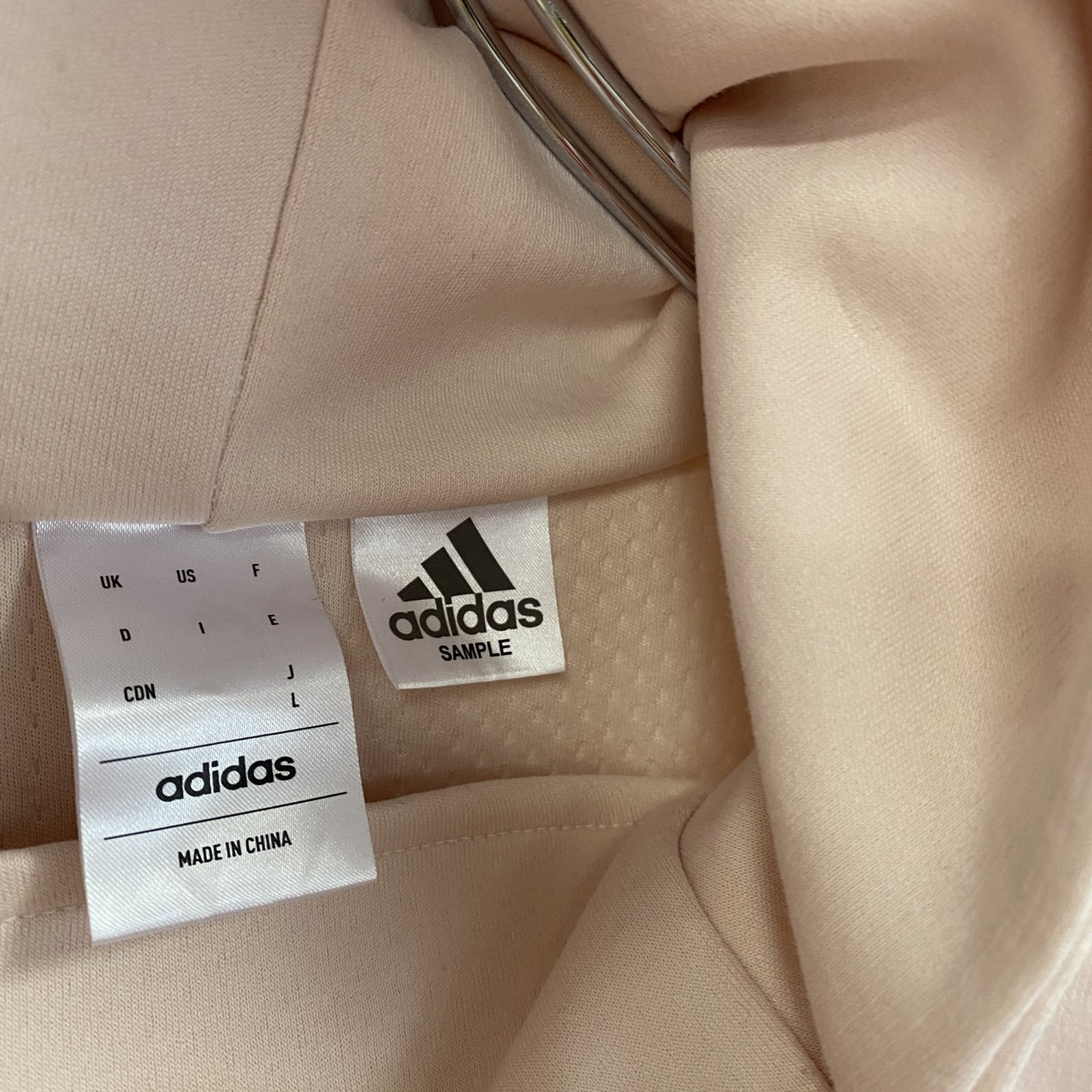 adidas　アディダス　Z.N.E.　フード付きスウェットシャツ　スウェットパーカー/フーディー　ピンク　Lサイズ