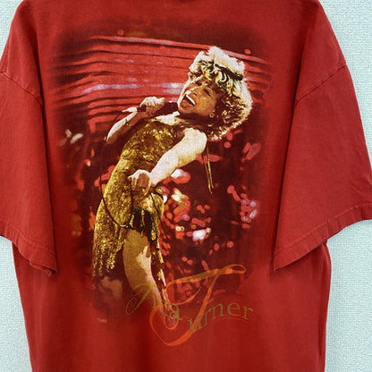 古着 used　GIANT ジャイアント　半袖アーティストプリントTシャツ　カジュアルデザイン　赤　クルーネック　Lサイズ