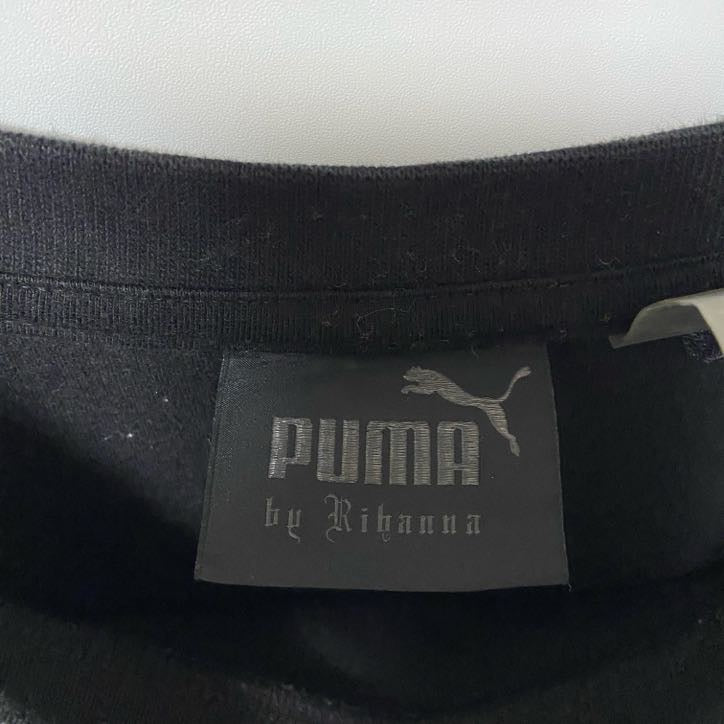 古着 used　puma プーマ　by Rihanna　長袖グラフィックスウェット　トレーナー　プリント　黒　ブラック　Lサイズ