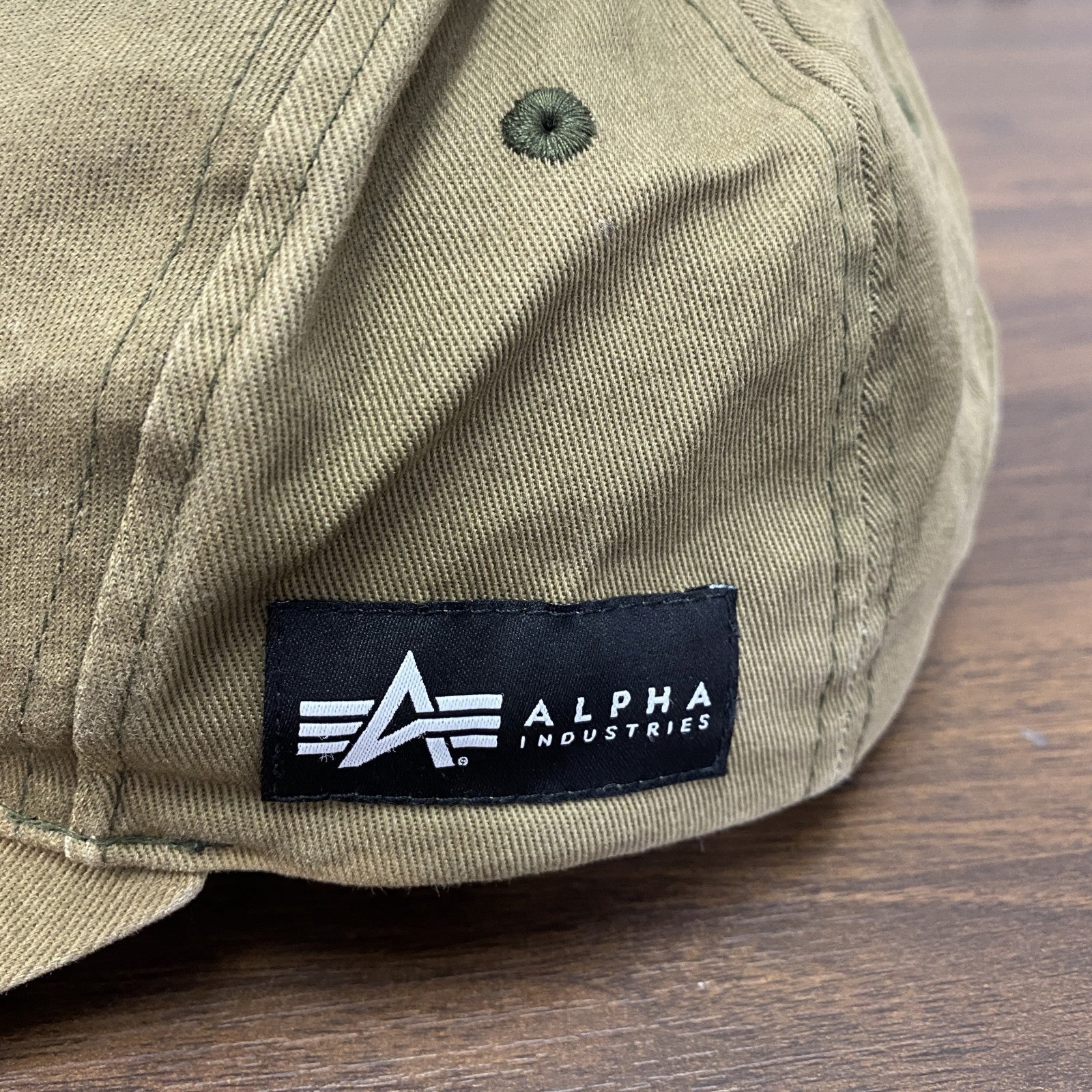 ALPHA INDUSTRIES　アルファインダストリーズ　キャップ　アーチプリント　4連プリント　刺繍ロゴ　ベージュ　57～59サイズ