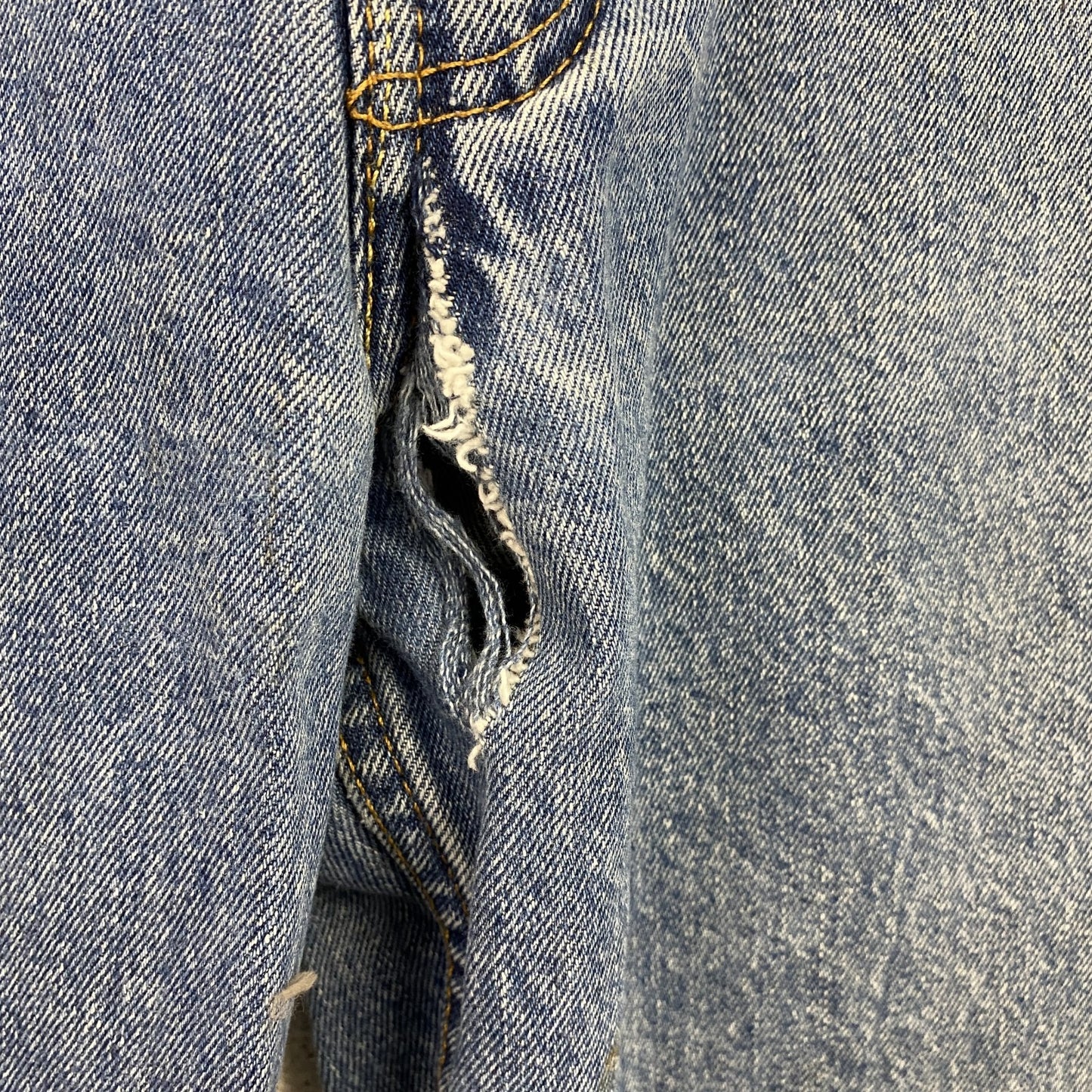 Levi’ｓ　リーバイス　550　デニムパンツ/ジーンズ　ジップフライ　縦落ち　インディゴ　W40サイズ