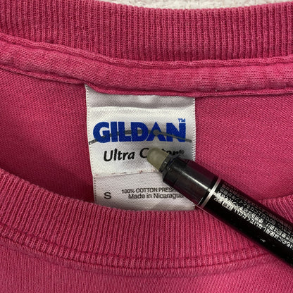 古着 used　GILDAN ギルダン　半袖プリントTシャツ　BAMA　レトロ　カジュアル　ピンク　クルーネック　Sサイズ