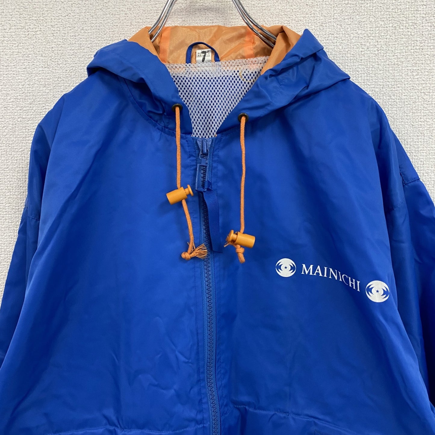 毎日新聞社　マウンテンパーカー　ウィンドブレーカー　企業ロゴ　青　ブルー　Mサイズ