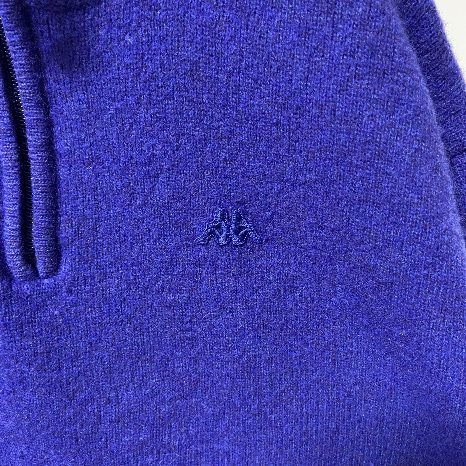 古着 used　Kappa カッパ　長袖ハーフジップニット　セーター　ワンポイントロゴ刺繍　青　ブルー　レトロ　Lサイズ