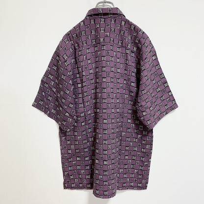 古着 used　半袖総柄シャツ　シルク100％　紫　パープル　アロハ　レトロデザイン　胸ポケット　個性的　Mサイズ