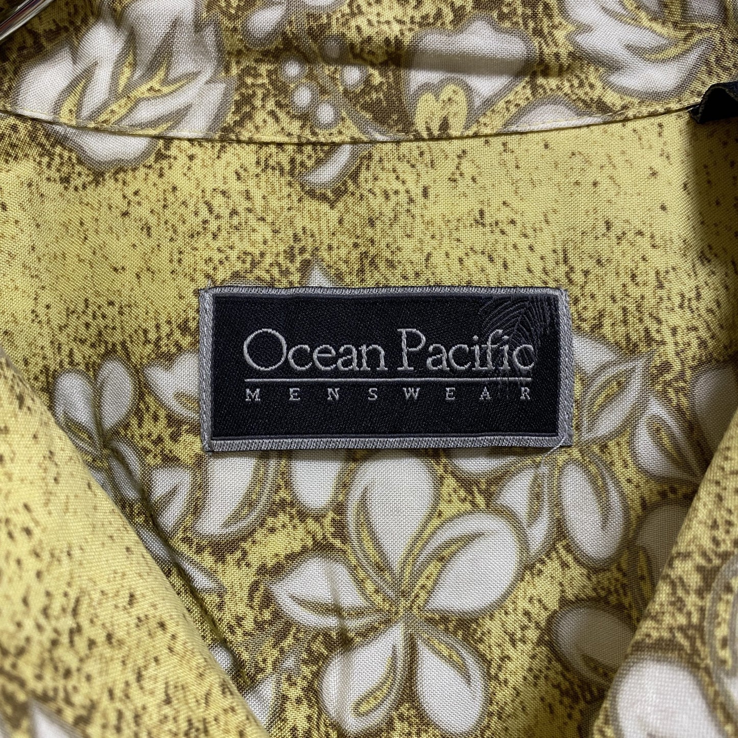 古着 used　OceanPacific　オーシャンパシフィック　半袖開襟アロハシャツ　花柄　黄色　レトロデザイン　Mサイズ