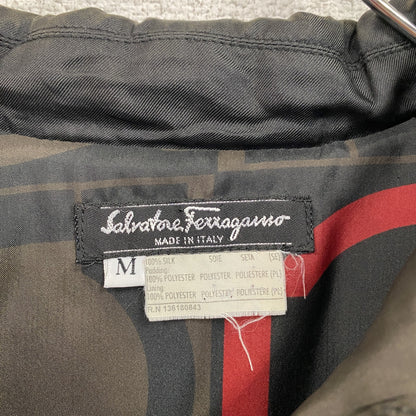 Salvatore Ferragamo　サルヴァトーレフェラガモ　キルティングジャケット　中綿入り　黒　ブラック　Mサイズ