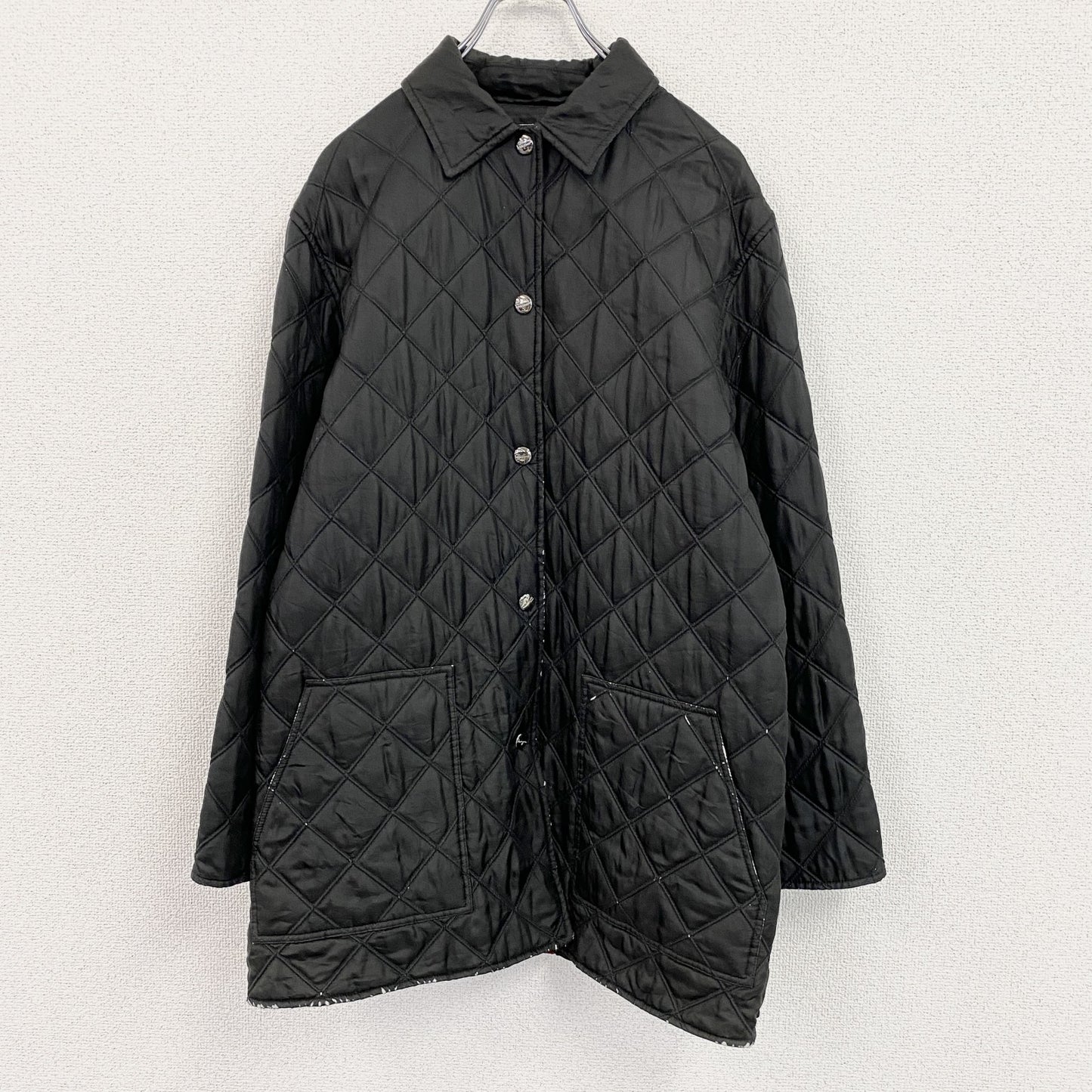 Salvatore Ferragamo　サルヴァトーレフェラガモ　キルティングジャケット　中綿入り　黒　ブラック　Mサイズ