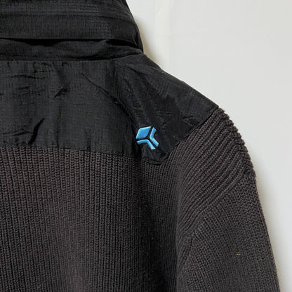 puma　プーマ　フルジップニットセーター　異素材切り替え　ワンポイント　刺繍ロゴ　Sサイズ
