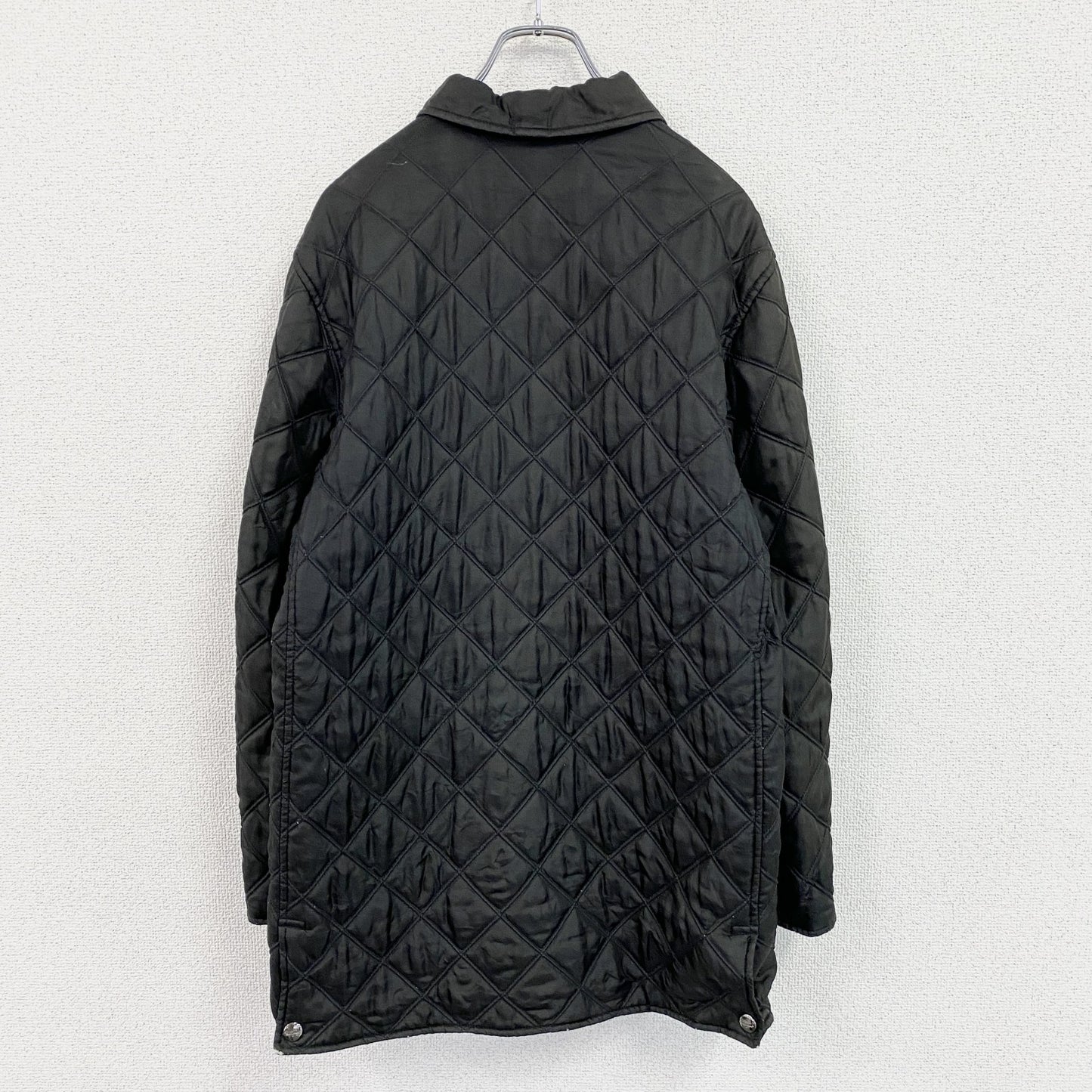 Salvatore Ferragamo　サルヴァトーレフェラガモ　キルティングジャケット　中綿入り　黒　ブラック　Mサイズ