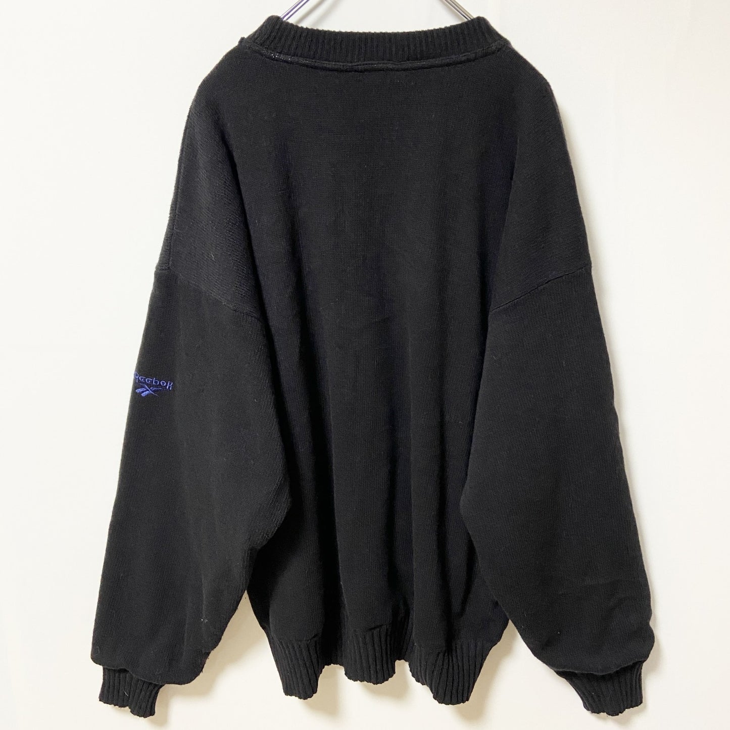 ～90s　Reebok リーボック　ニットセーター　ヴィンテージ　ワンポイントロゴ刺繍　黒　ブラック　XLサイズ