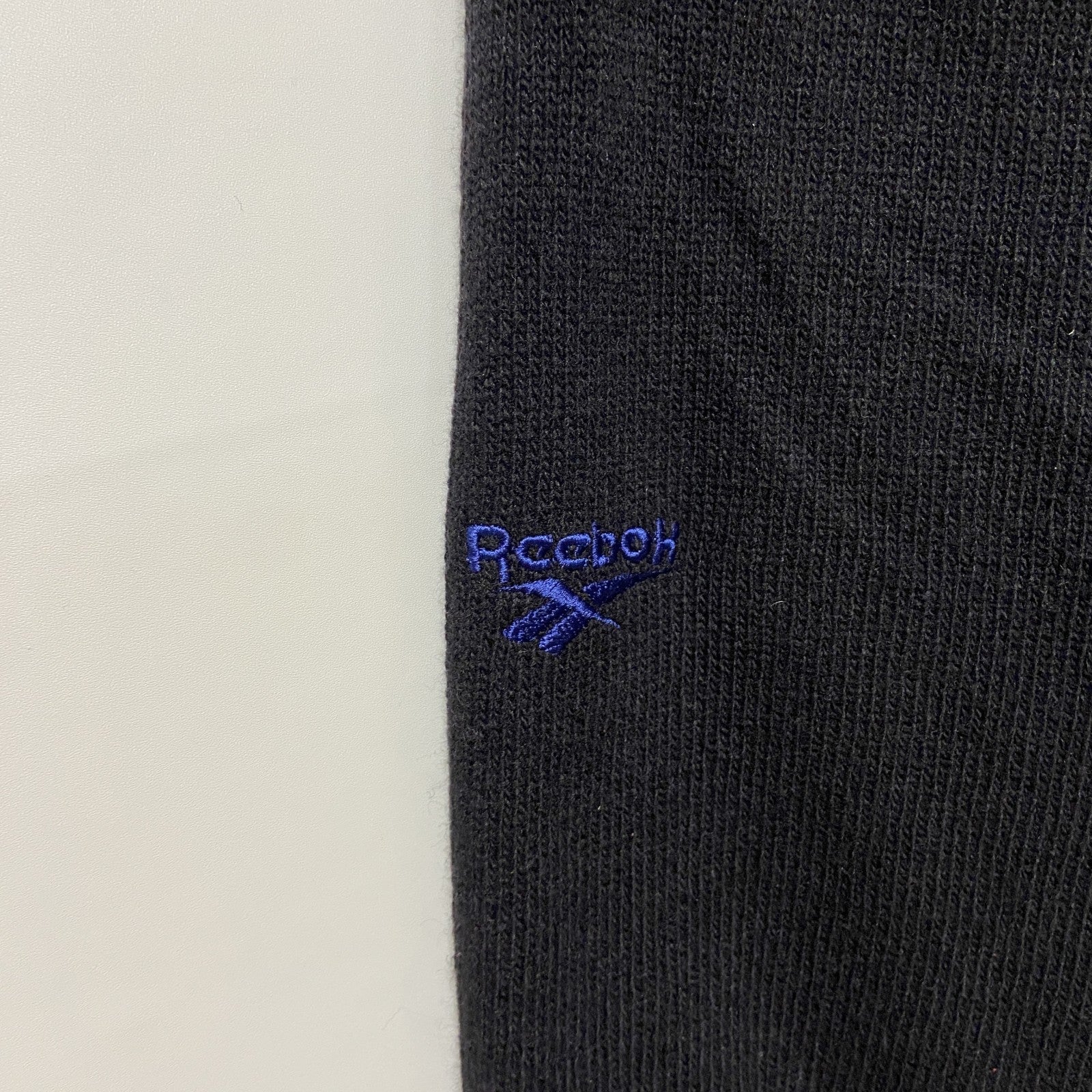 ～90s　Reebok リーボック　ニットセーター　ヴィンテージ　ワンポイントロゴ刺繍　黒　ブラック　XLサイズ