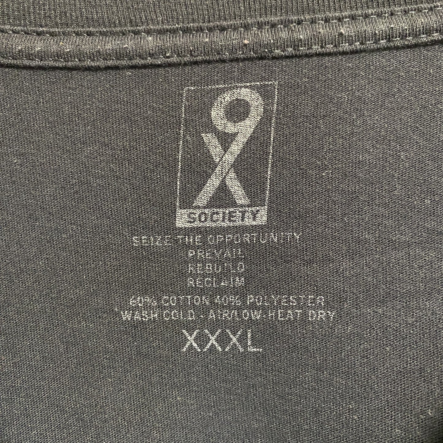 古着 used　SOCIETY　半袖ロゴプリントTシャツ　黒　ブラック　稲妻　雷　レトロデザイン　ビッグシルエット　3XLサイズ