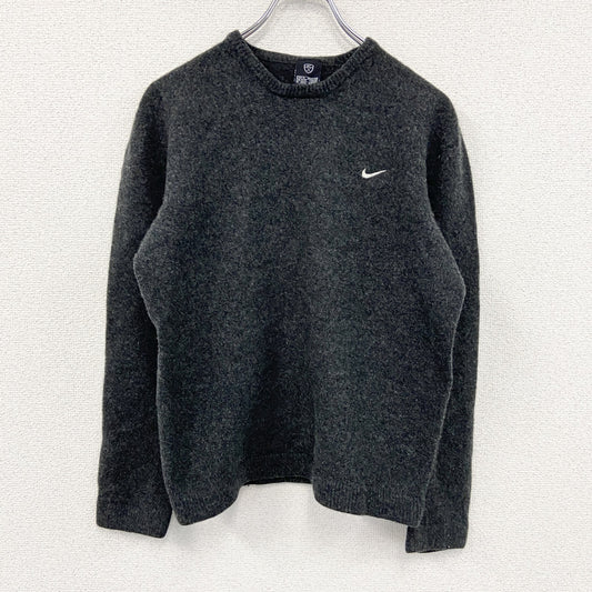 NIKE　ナイキ　ウールニットセーター　スウッシュ　灰色　グレー　Mサイズ