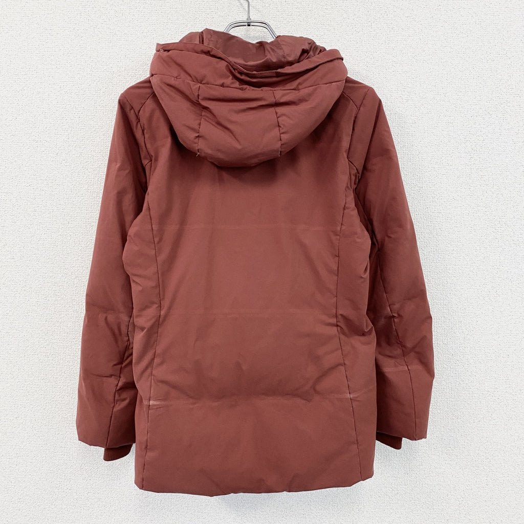 UNIQLO　ユニクロ　シームレスダウンパーカ　ダウン90%　ボルドー　Mサイズ