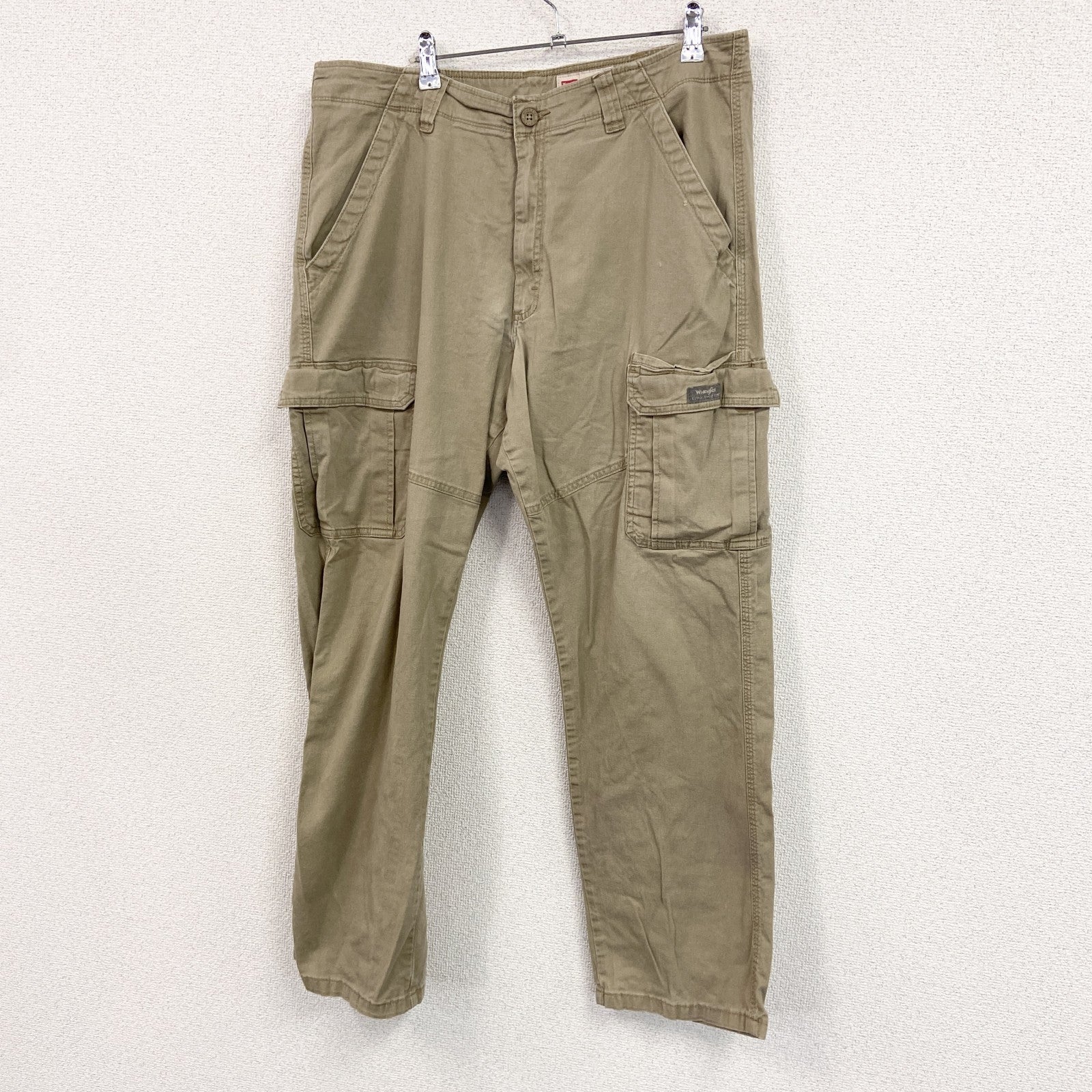 Wrangler　ラングラー　RELAXED FIT　カーゴパンツ　ベージュ　W36サイズ