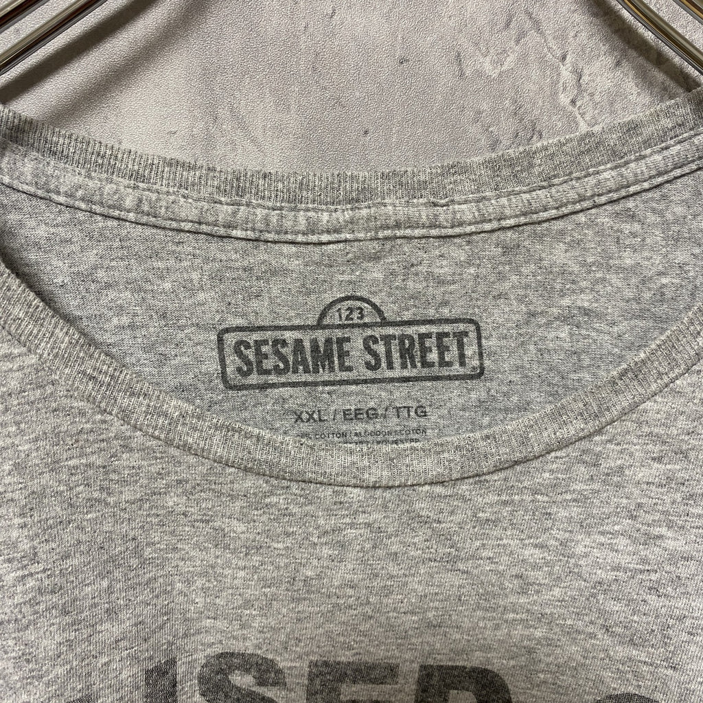 古着 used　SESAME STREET　セサミストリート　半袖プリントキャラTシャツ　グレー　ビッグシルエット　2XLサイズ