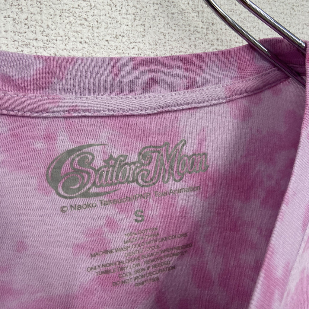 古着 used　セーラームーン　半袖アニメプリントTシャツ　レトロデザイン　クルーネック　月野うさぎ　ピンク　Sサイズ