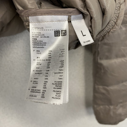 UNIQLO　ユニクロ　ウルトラライトダウンジャケット　ダウン90%　ベージュ　Lサイズ