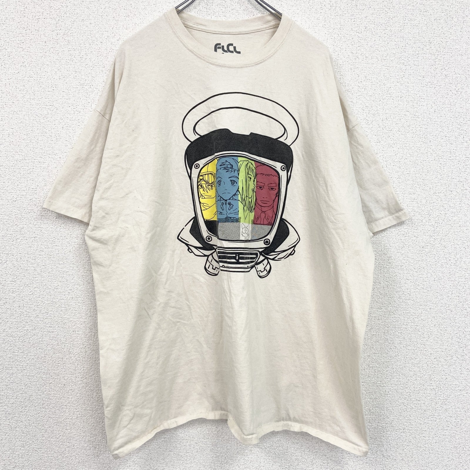 古着 used　FLCL　フリクリ　半袖アニメプリントTシャツ　レトロ　クルーネック　キャラクター　ベージュ　XXLサイズ