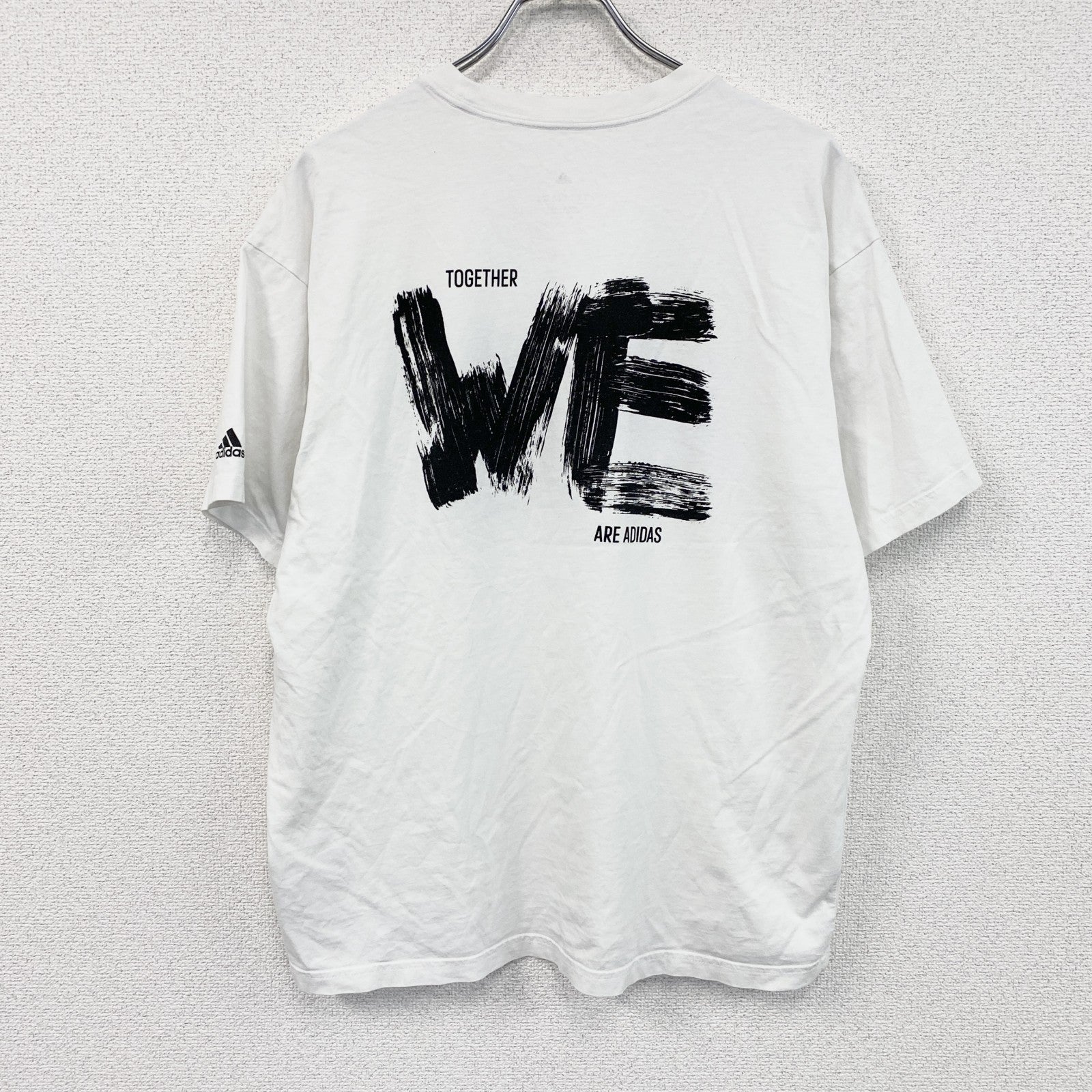 adidas　アディダス　半袖プリントTシャツ　スローガンT　白　ホワイト　Lサイズ