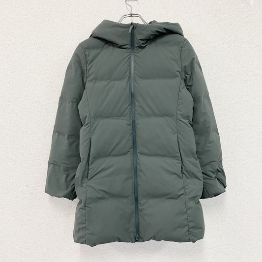 UNIQLO　ユニクロ　シームレスダウンショートコート　ダウン90%　緑　グリーン　Mサイズ