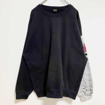 古着 used　GILDAN ギルダン　長袖クルーネックスウェット　トレーナー　黒　ブラック　レトロ　ビッグシルエット　XLサイズ