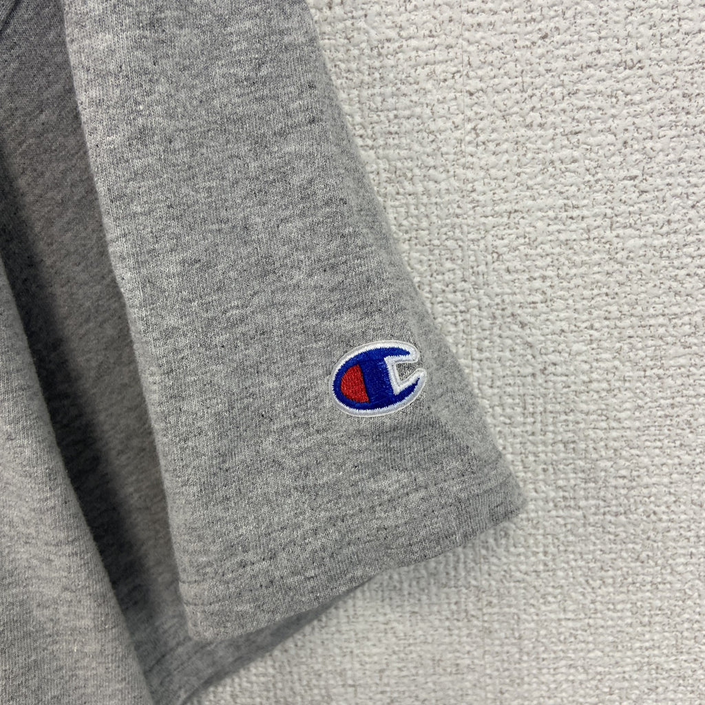 古着 used　チャンピオン　カレッジ　半袖プリントTシャツ　セントオラフ　灰色　ライトグレー　XLサイズ