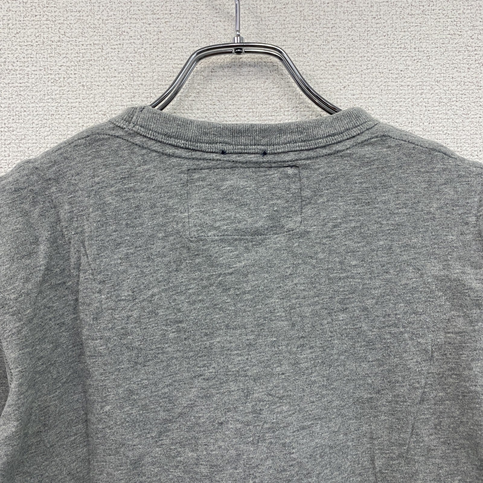 Abercrombie&Fitch　アバクロンビー&フィッチ　半袖Tシャツ　灰色　グレー　Mサイズ