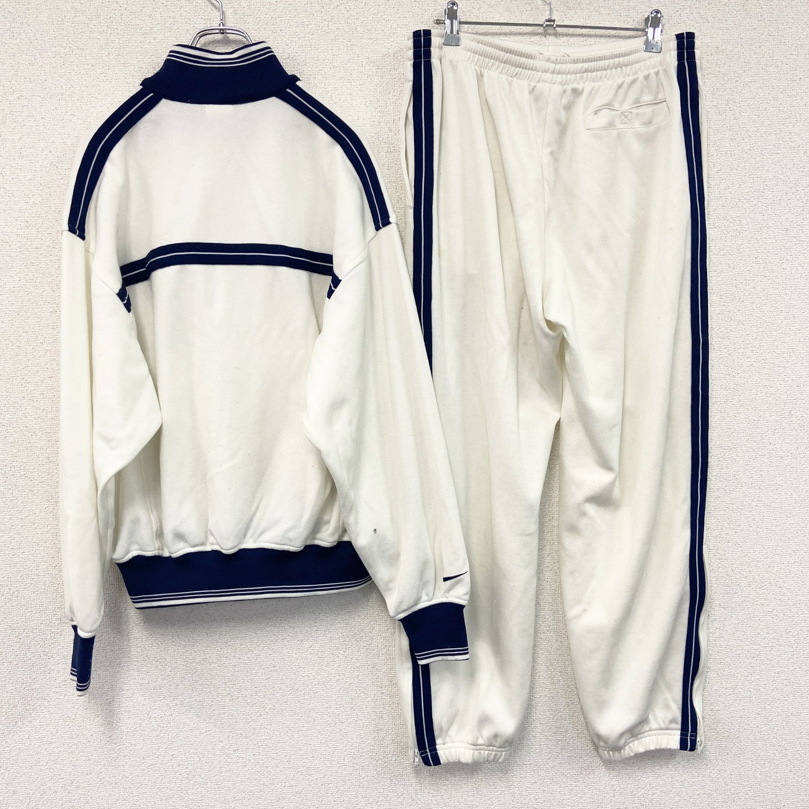 NIKE　ナイキ　ジャージセットアップ　トラックジャケット　トラックパンツ　白　ホワイト　Lサイズ