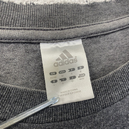 adidas　アディダス　半袖プリントTシャツ　灰色　グレー　Mサイズ
