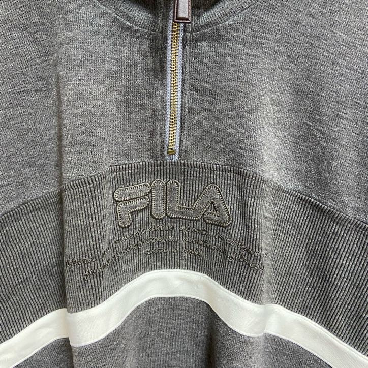 FILA　フィラ　ハーフジップスウェット/トレーナー　ワンポイントロゴ刺繍　灰色　グレー　Lサイズ