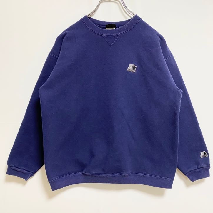 古着 used　STARTER スターター　長袖ワンポイントロゴ刺繍スウェット　トレーナー　クルーネック　シンプル　ネイビー