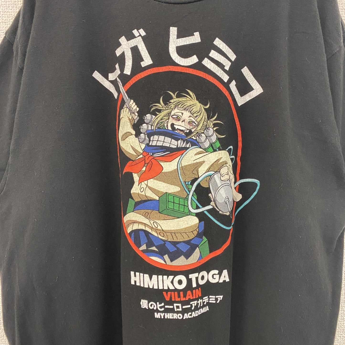 古着 used　僕のヒーローアカデミア　半袖アニメプリントTシャツ　ヒロアカ　黒　ブラック　クルーネック　トガヒミコ　2XLサイズ