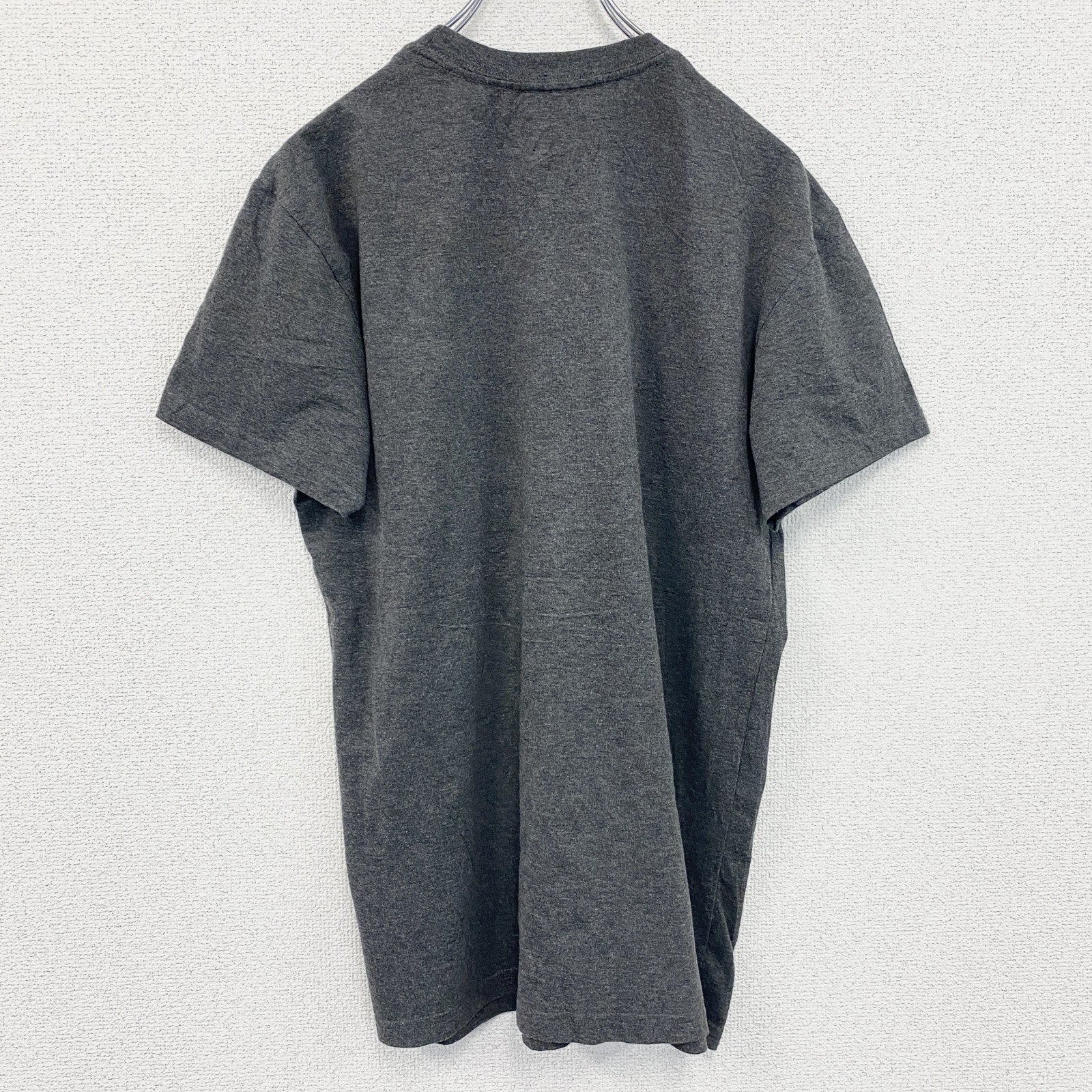 古着 used　Adidas　アディダス　半袖ロゴプリントTシャツ　グレー　クルーネック　レトロデザイン　Mサイズ